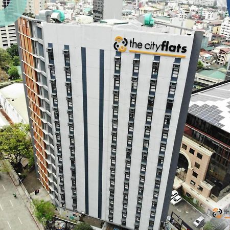 The City Flats Amorsolo Makati City Exterior photo